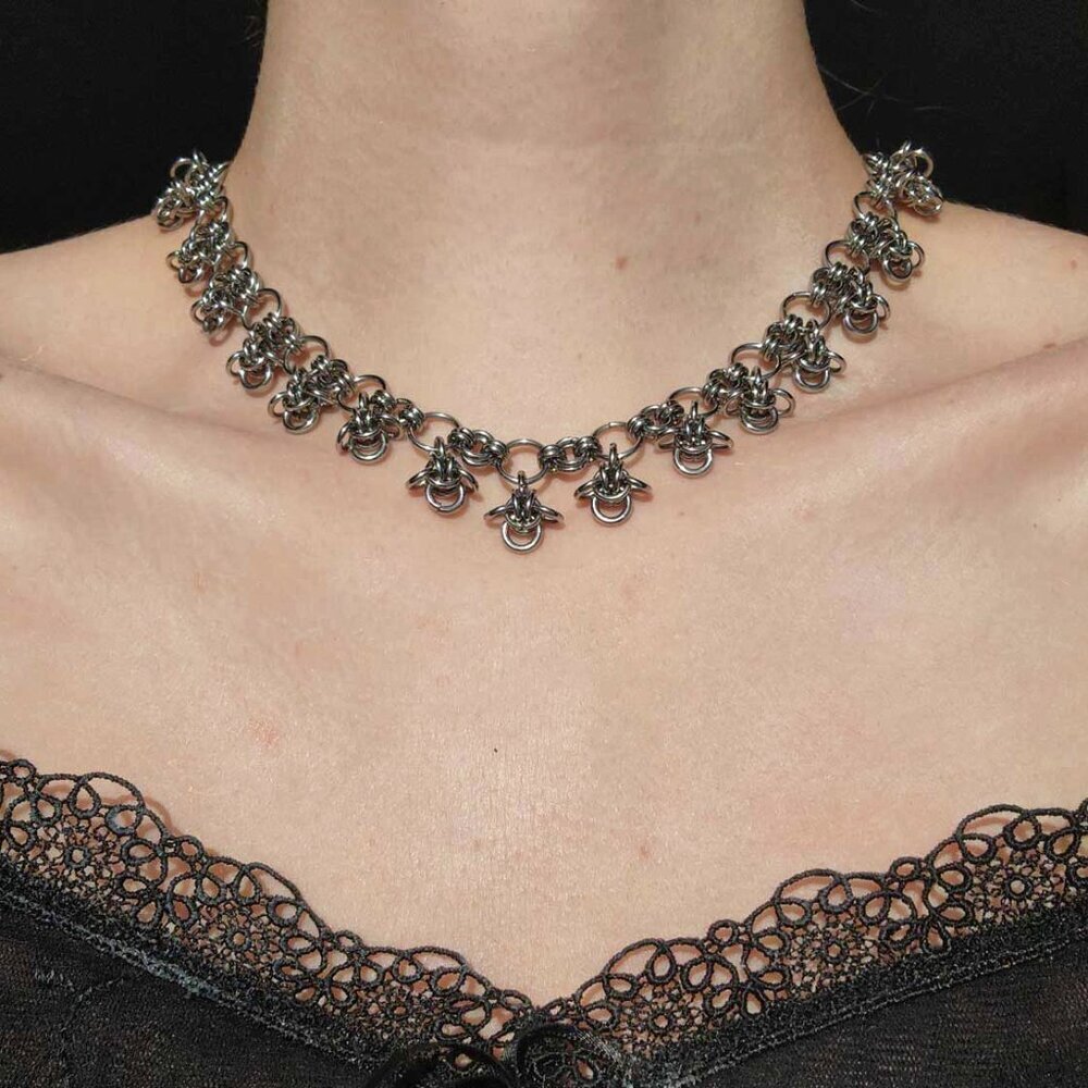 Chunky silver necklace